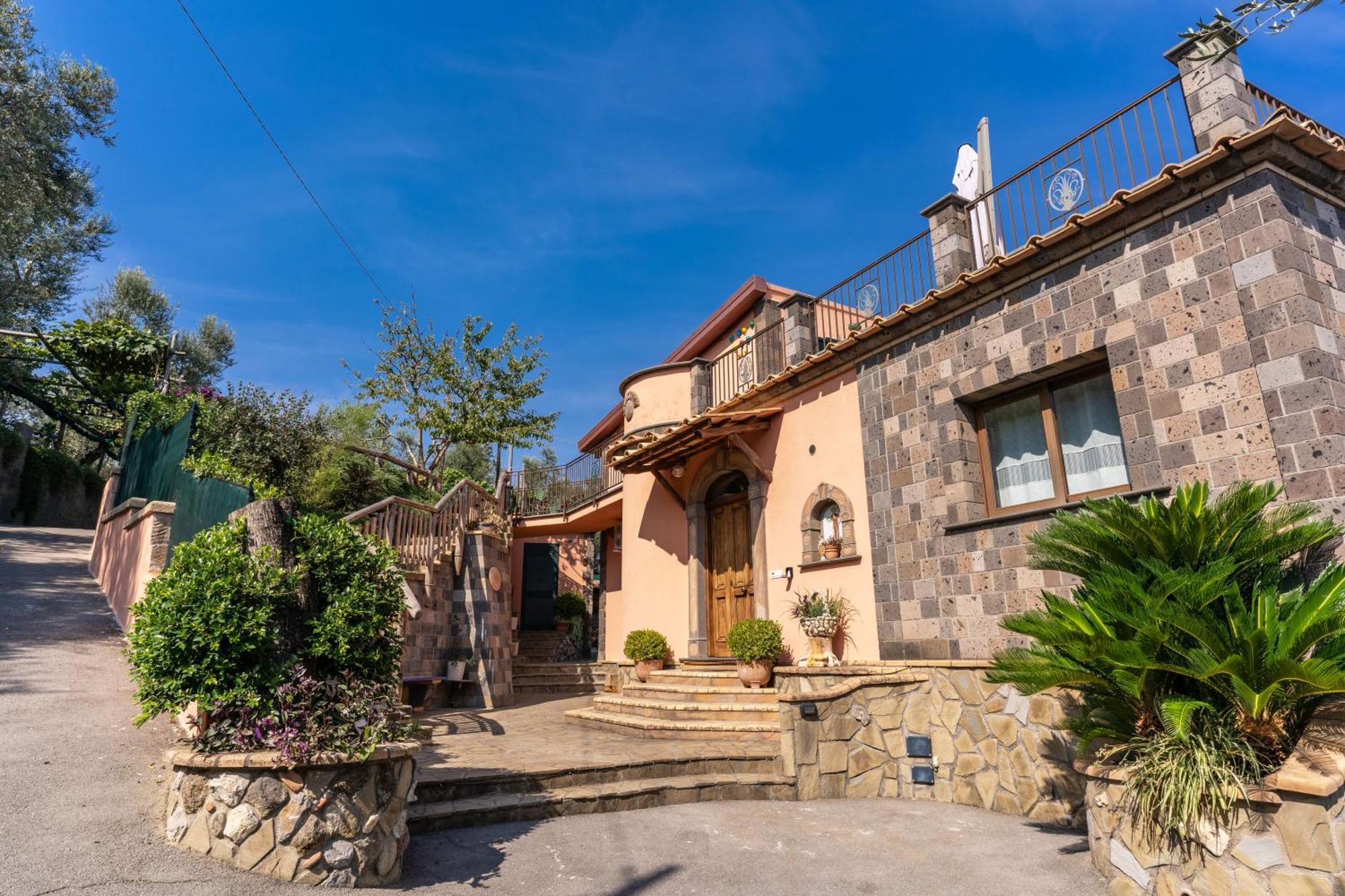 Villa Caruso Private Heated Pool & Sea View Sorrento Exteriér fotografie