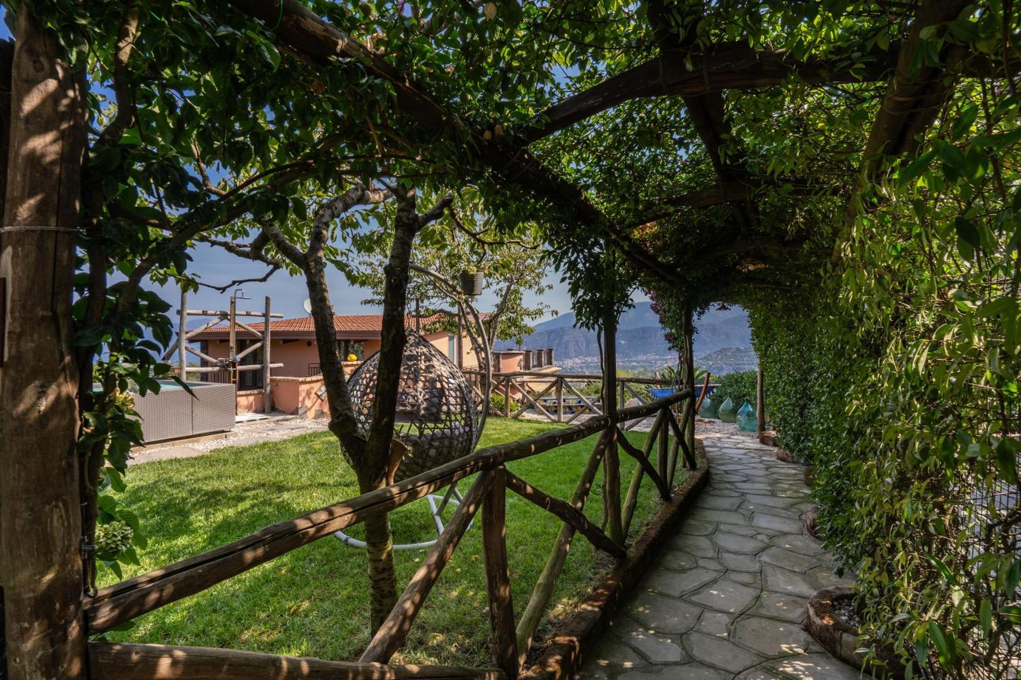 Villa Caruso Private Heated Pool & Sea View Sorrento Exteriér fotografie